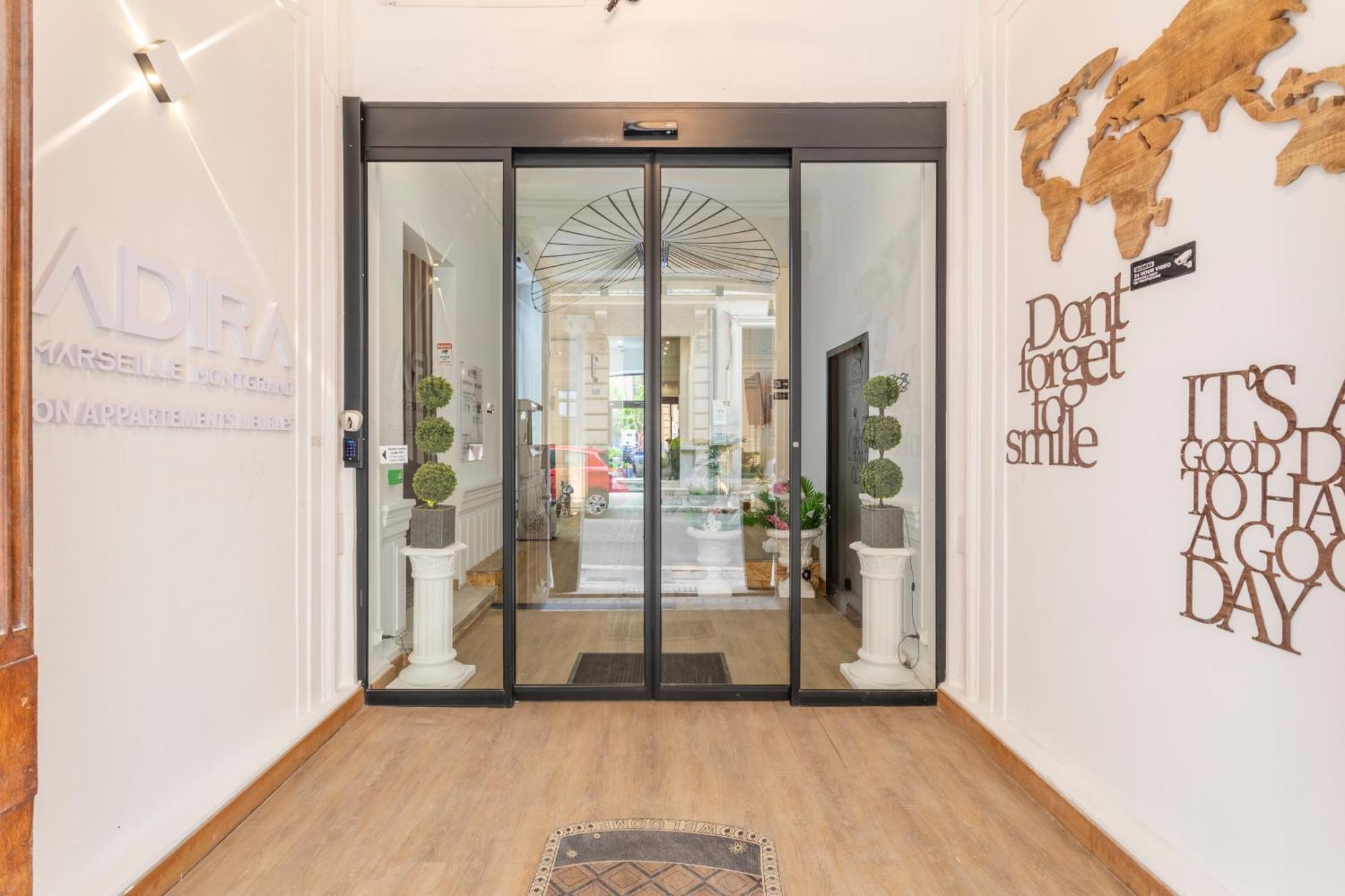 Ferienwohnung Adira Marseille Montgrand 2 Etoiles Exterior foto